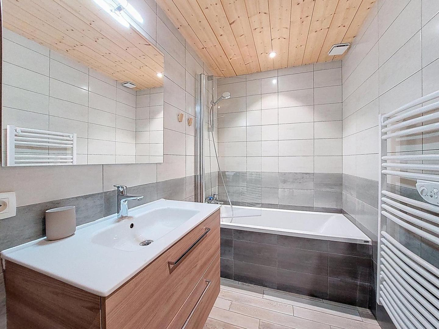 Appartement-3-Chambres-8-Couchages-Wifi-Montriond-Chebourins Экстерьер фото